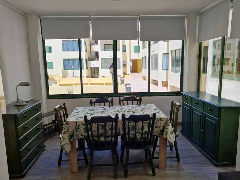 Arrecife-Playa Del Reducto Apartment Luaran gambar