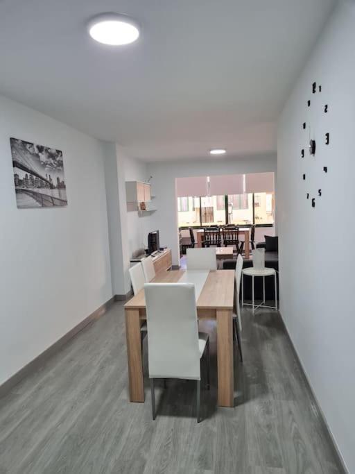 Arrecife-Playa Del Reducto Apartment Luaran gambar